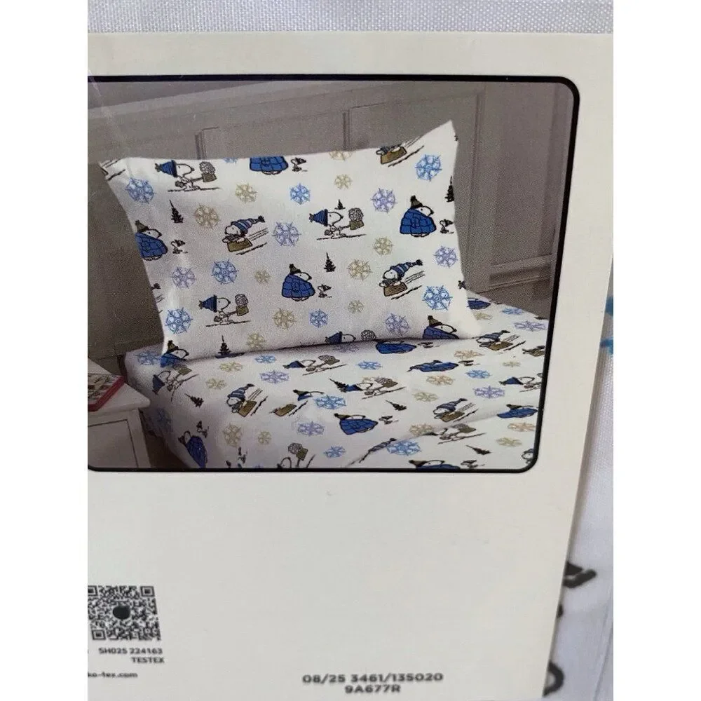 Peanuts Snoopy Puffy Coat TWIN SIZE Sheet Set Christmas Puffer Jacket White Blue